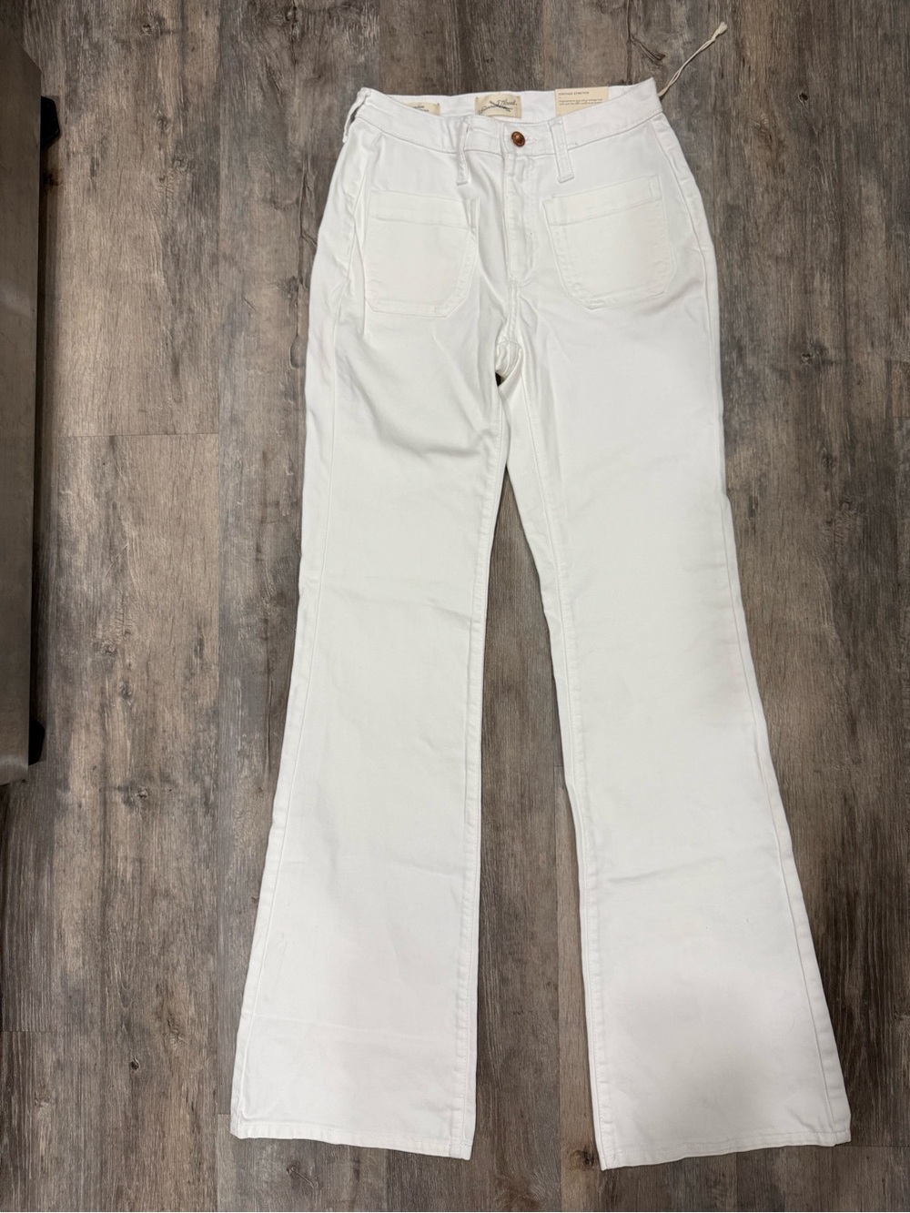 Universal Thread White High-Rise Flare Jeans